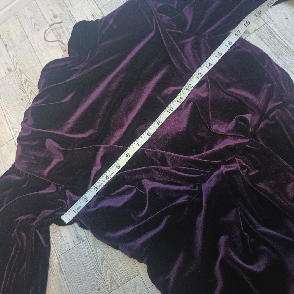 Karl Lagerfeld Ladies Draped Faux Wrap Velvet Long Sleeve Dress Size 6 Purple - Picture 12 of 16
